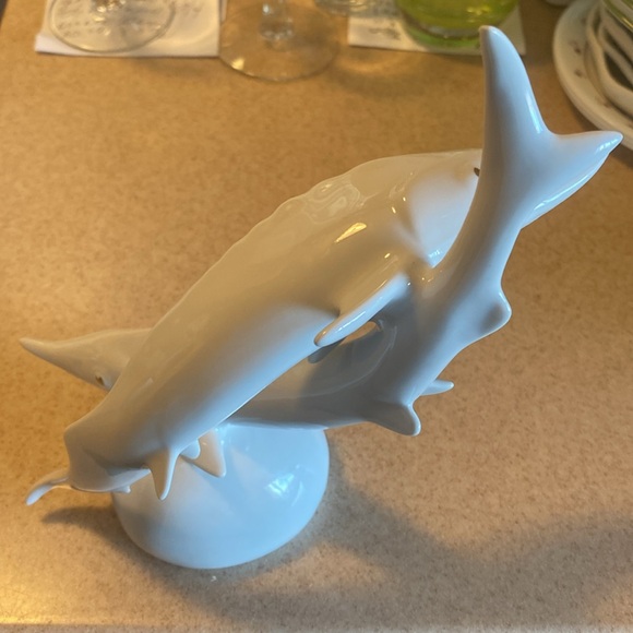 Hollohazi made in Hungary. Porcelain hand painted Sturgeon    Like new - Picture 2 of 5